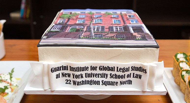 Cake in the shape of the Guarini Institute