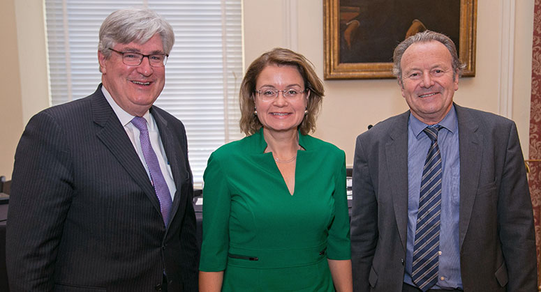 Panelists: F. Joseph Warin, Kara Brockmeyer, and Mark Pieth