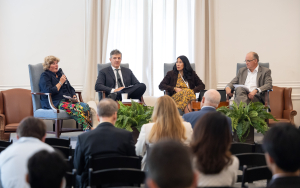 Meet the Grunin Prize Finalists panel