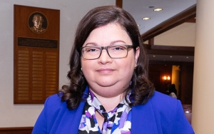 Stephanie Toti
