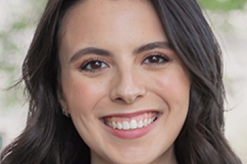 Mia Bravo 