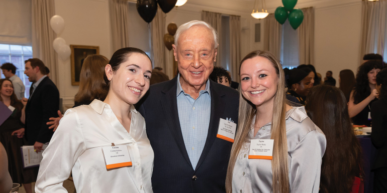 Scholarship-25-0785-031