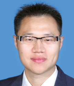 Headshot of Zhu Jun