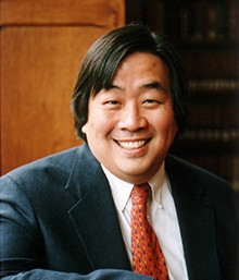 Headshot Harold Hongju Koh