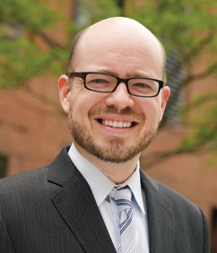 Headshot Andrew Williams
