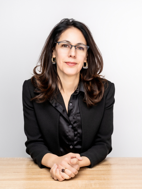 Headshot for Zvia Schoenberg