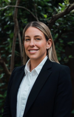 Global Fellow Monica Hope