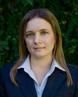 Headshot of Professor Florencia Saulino Cropped