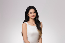 Photo of Lily Lee