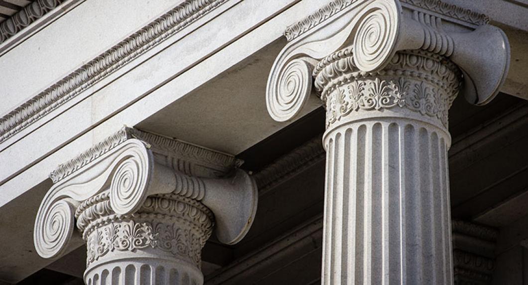 ionic columns