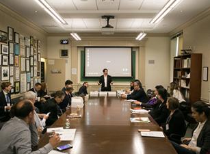 Bjorn Sorenson leading a workshop at the 2018 Grunin Conference.