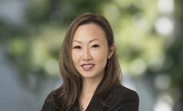 Portrait photo of Arlene Hahn