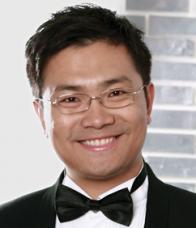 Headshot of Charlie Xiao-chuan Weng